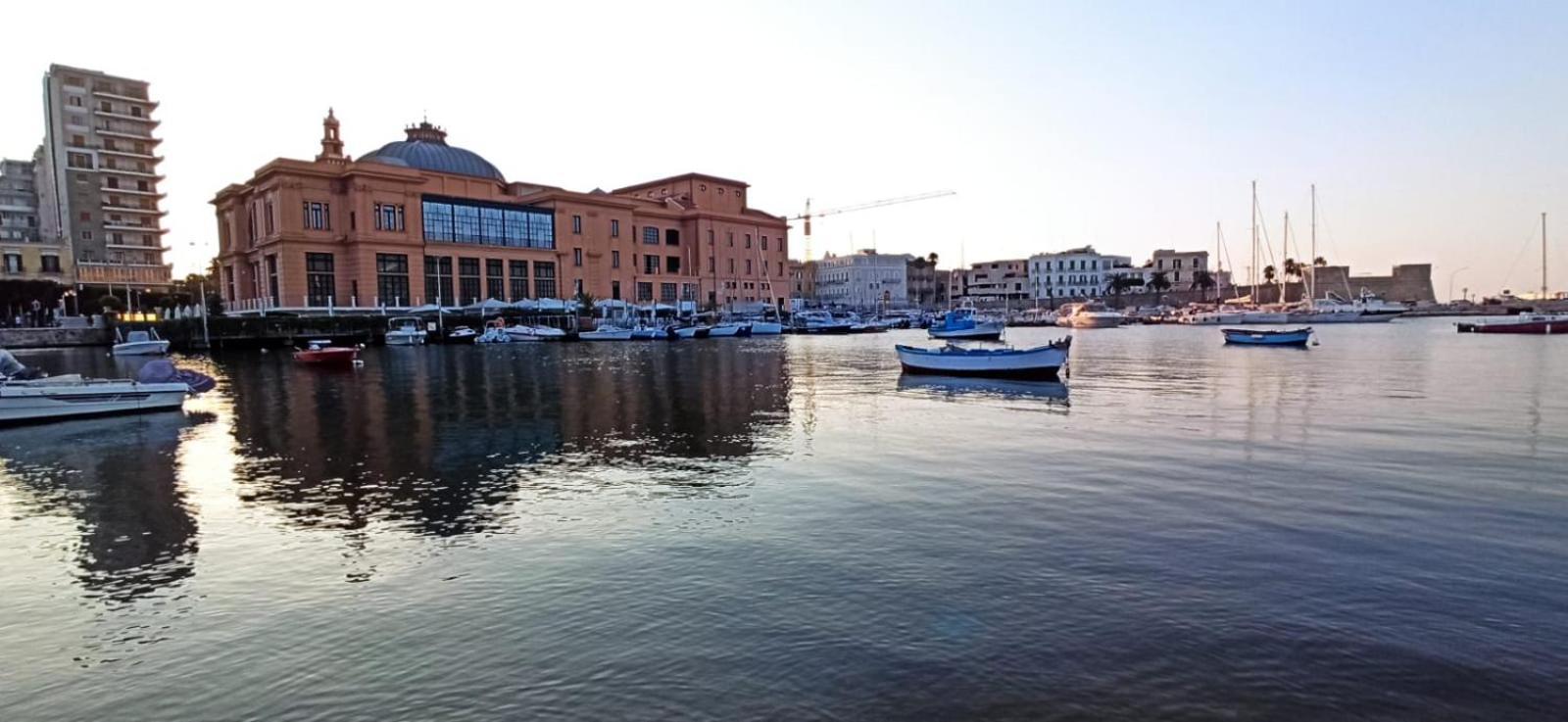 Dimora Falcone Apartamento *